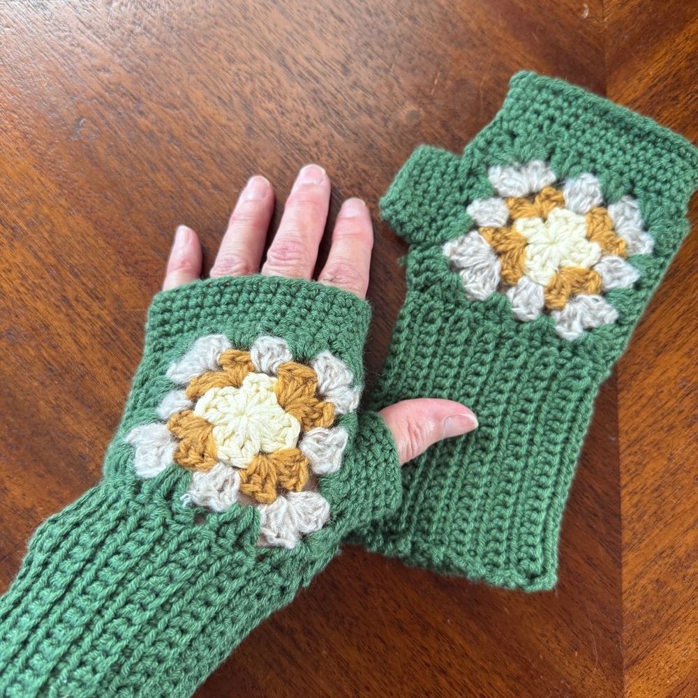 Green Crochet Fingerless Gloves